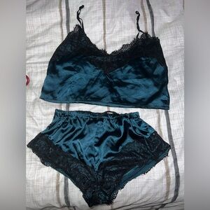 Elegant Teal and Black Lace Sleepwear Set